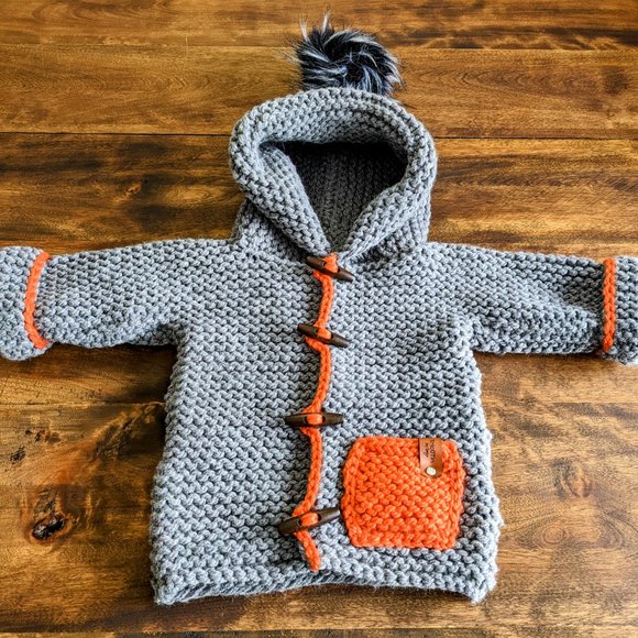 Hand knitted Dark grey coat with cape and pompom - Picture 9 of 9